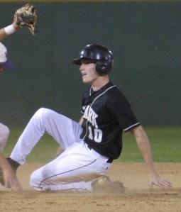 Carl O'Neal O'Neal slides to win