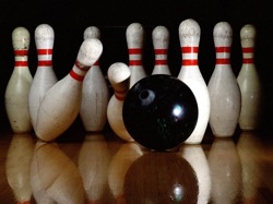 Clark Cougar Bowling